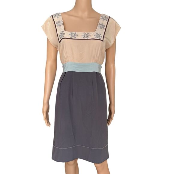 Anthropologie Diodore Snowflake 100% Silk "Alpine Tie Back Dress" gray/cream 10 - Picture 2 of 9